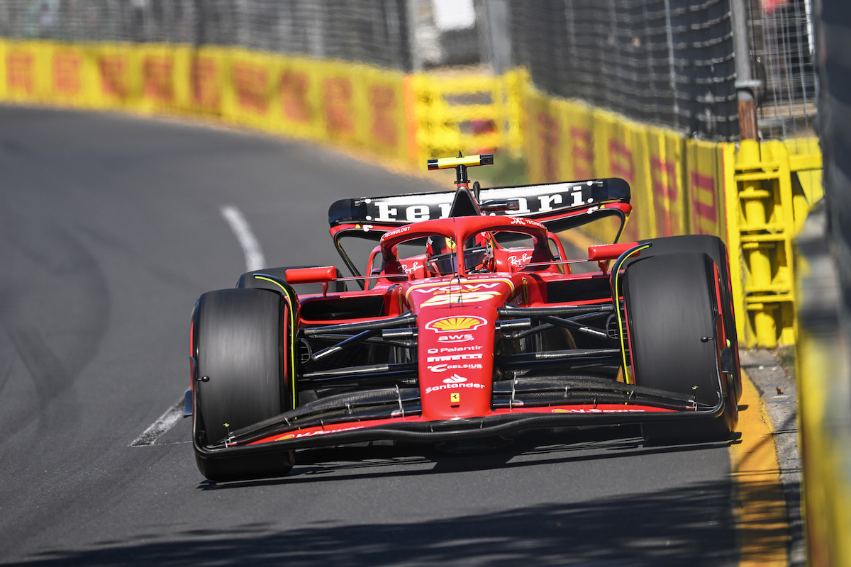 PG游戏下载-关于红牛二队鏖战梅赛德斯，佩雷兹统治全场的信息