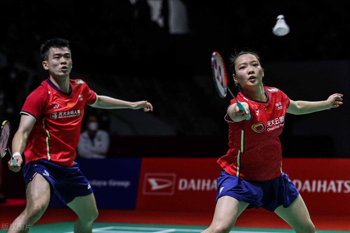 印尼队绝杀泰国队，黄鸭组合关键制胜的简单介绍