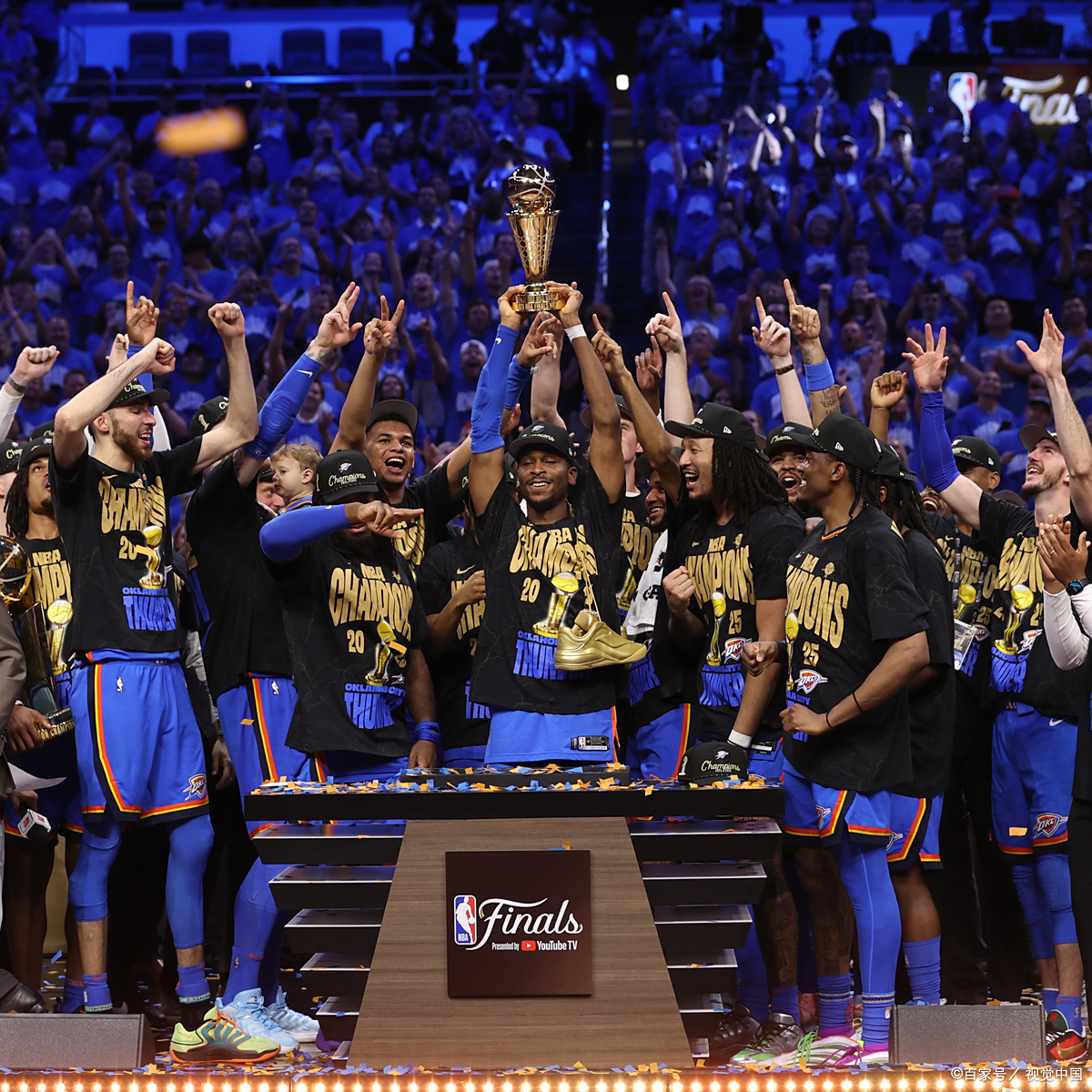 包含国际篮球明星狂欢之夜独行侠队战胜波特兰开拓者队的词条