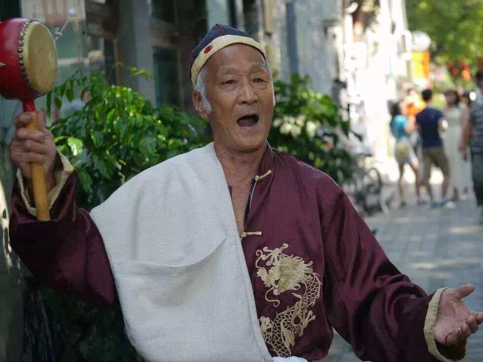 包含北京人怎会输球？不过如何偶尔助小让托的词条