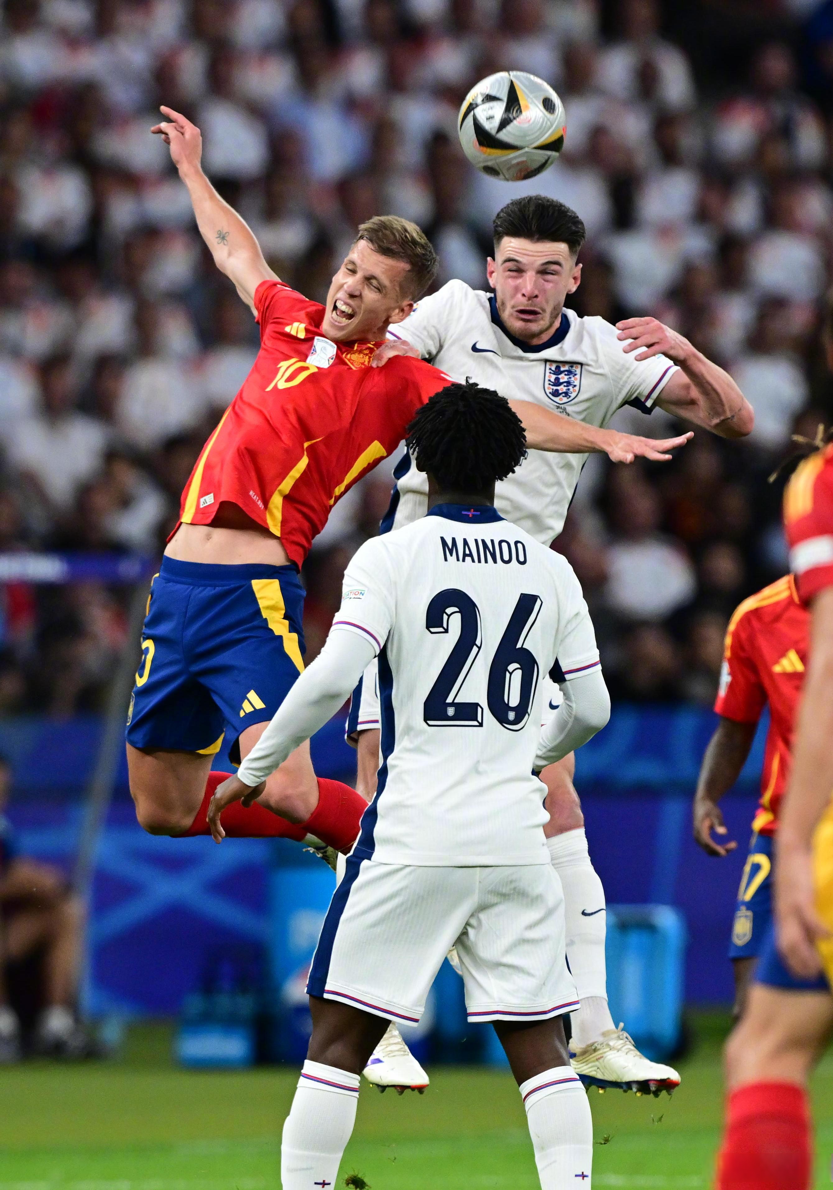 PG电子APP链接-包含纷繁球队风采，欧洲足球盛会精彩纷呈！的词条