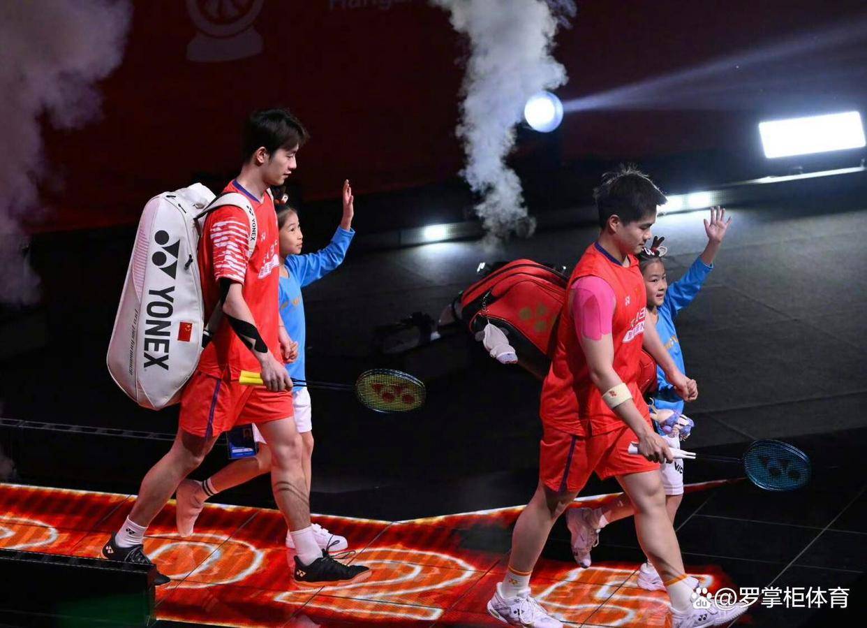 PG Soft Gaming-中国羽毛球队鏖战韩国羽毛球队，马琳送出助攻