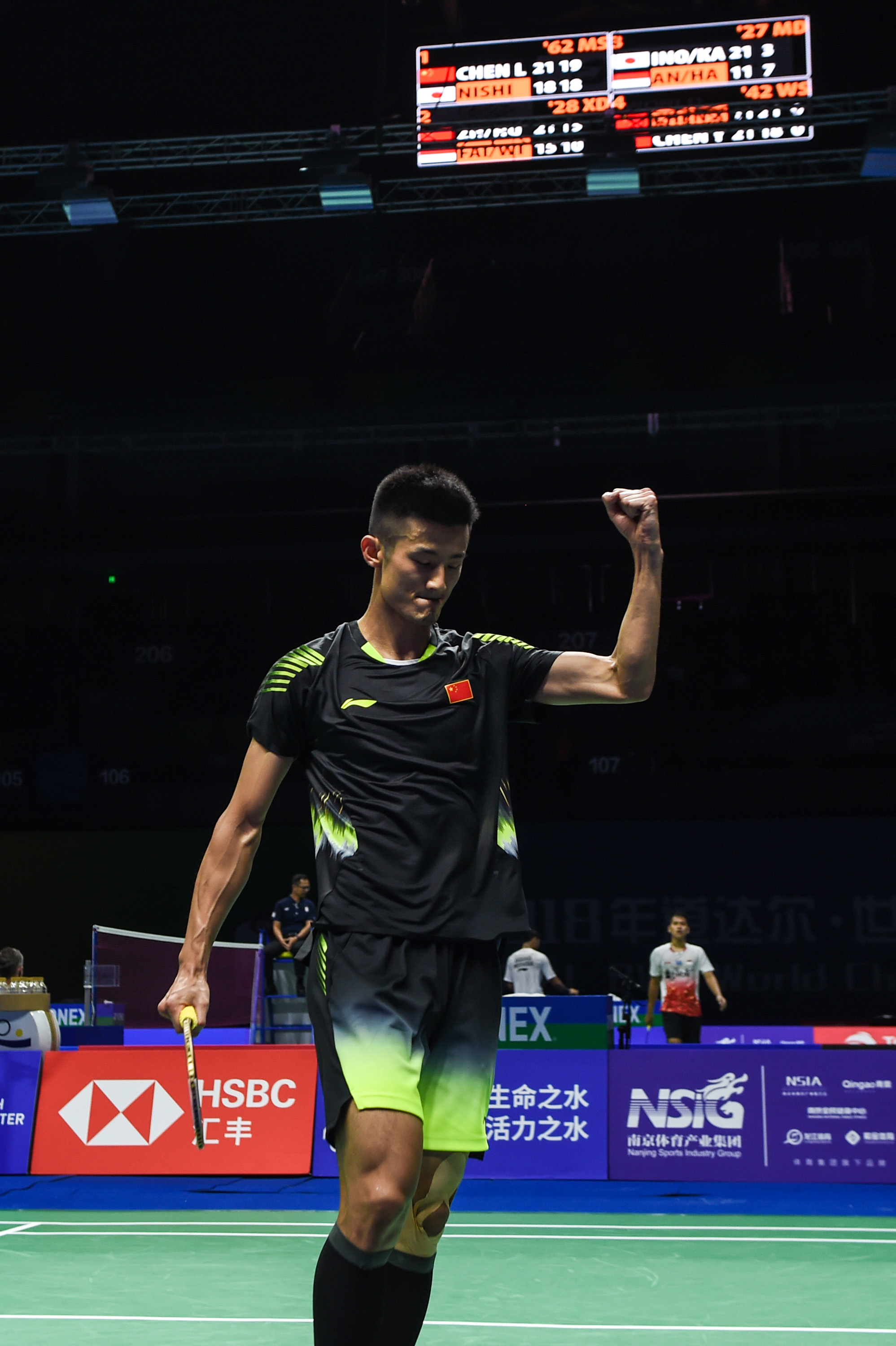 PG电子APP链接-英格兰羽毛球队力克马来西亚羽毛球队，谌龙惊艳世界的简单介绍