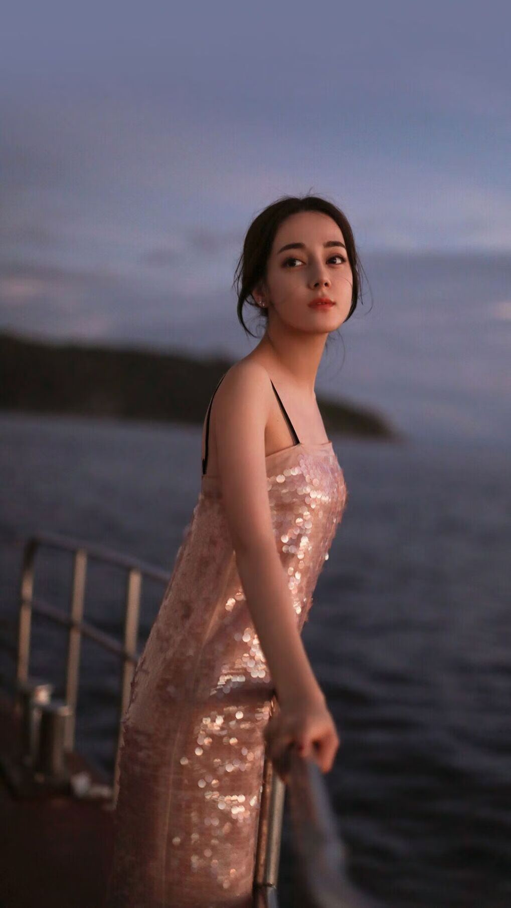 哈利伯顿爆发,鹈鹕加时取胜太阳,一场新星与团队的胜利交响