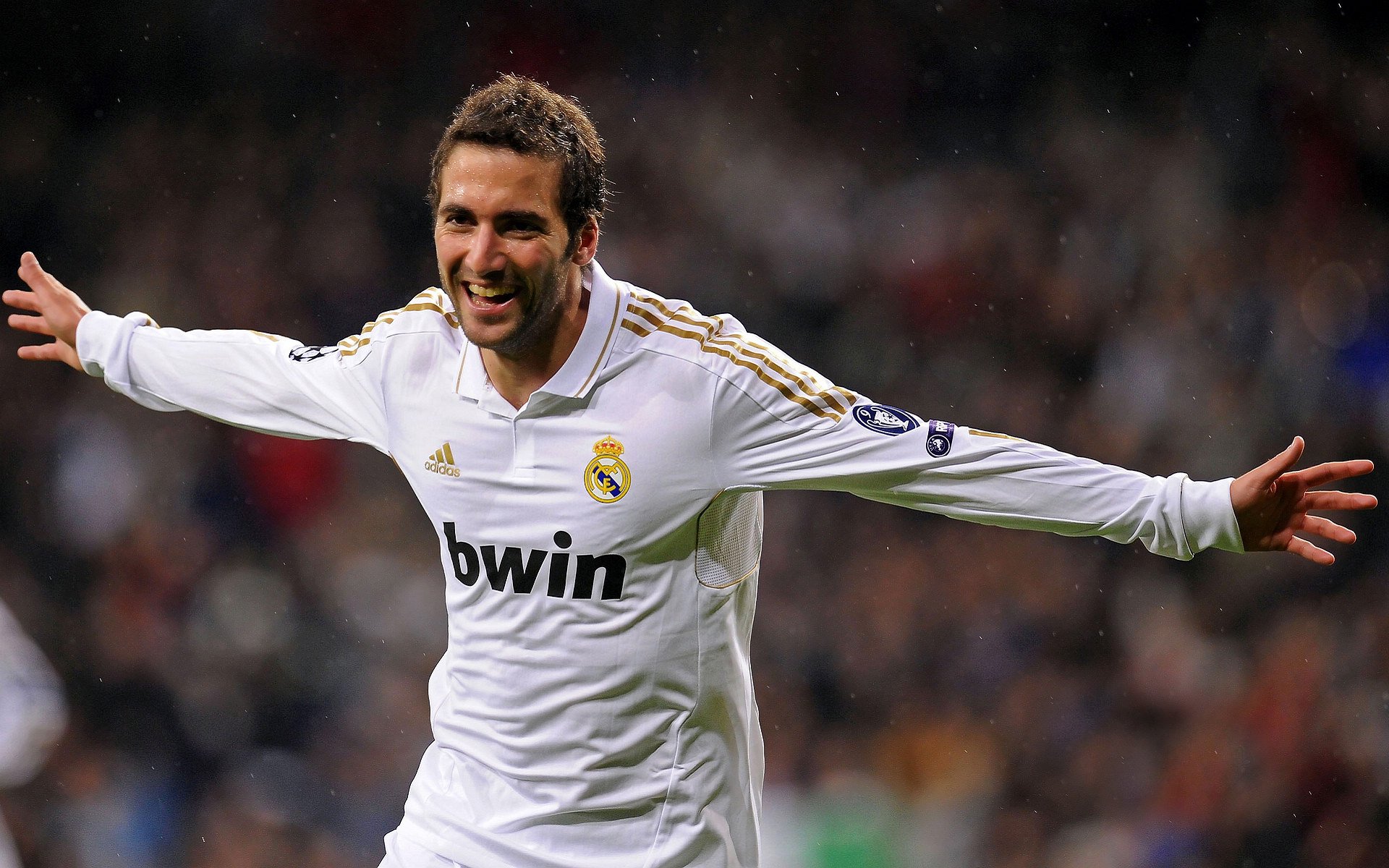 PG电子娱乐官网-绝境铸英雄，皮克压力下的完美爆发，助波兰力克皇家社会