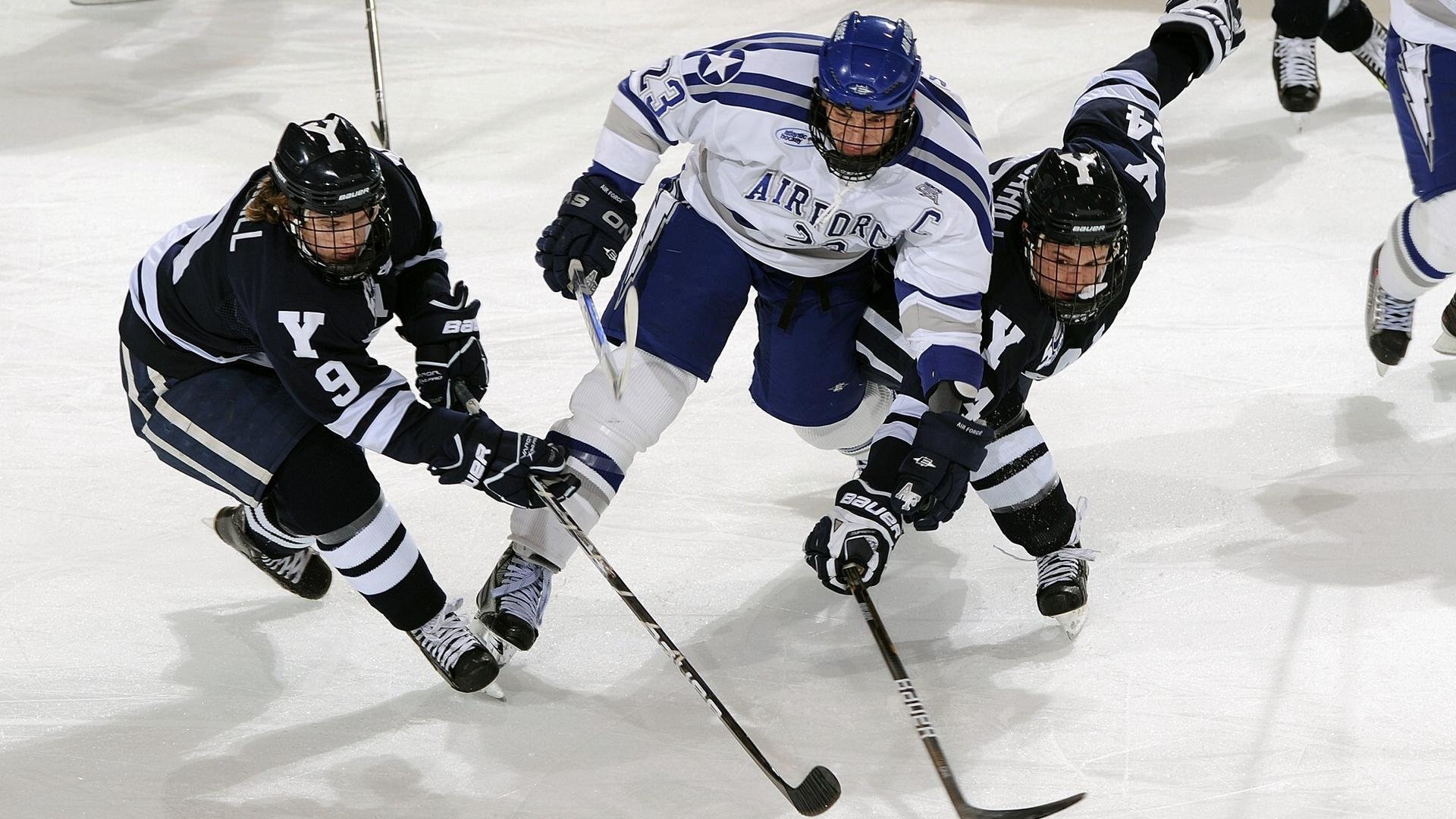 巴雷拉一锤定音，加纳黑星强行终结马德里竞技的欧冠之路